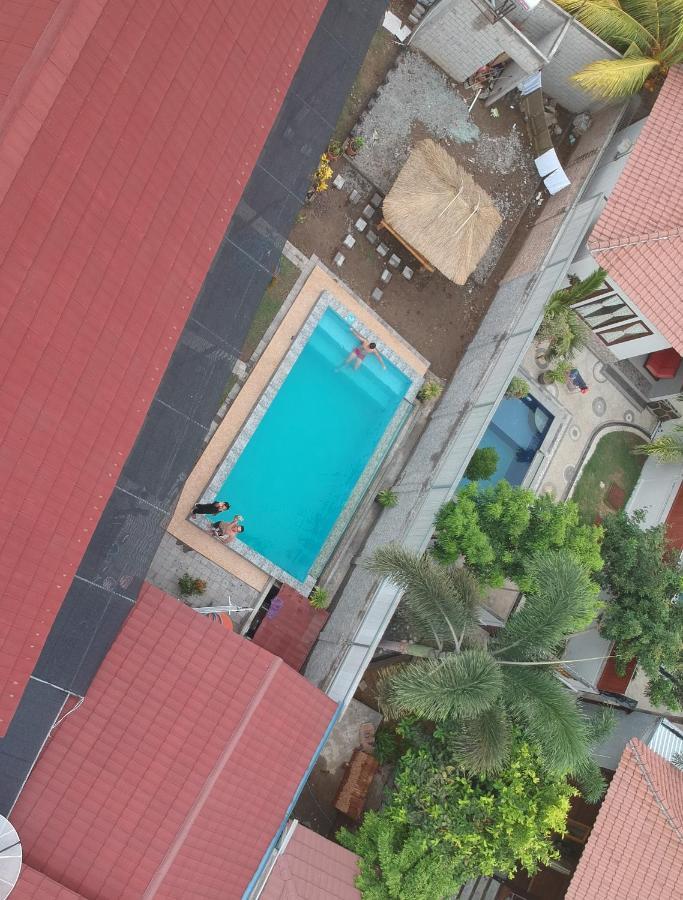 OYO 1536 Jeri Residence Kuta (Lombok) Exterior foto