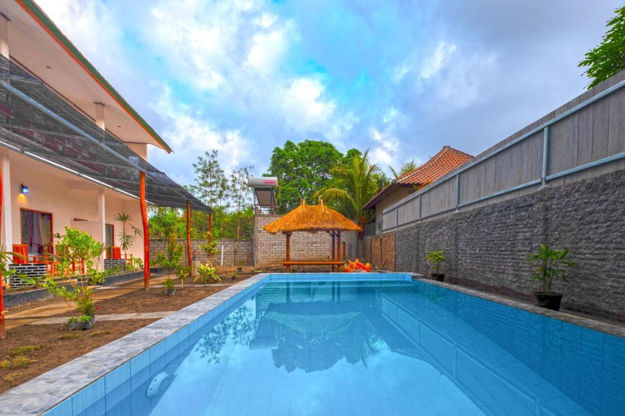 OYO 1536 Jeri Residence Kuta (Lombok) Exterior foto