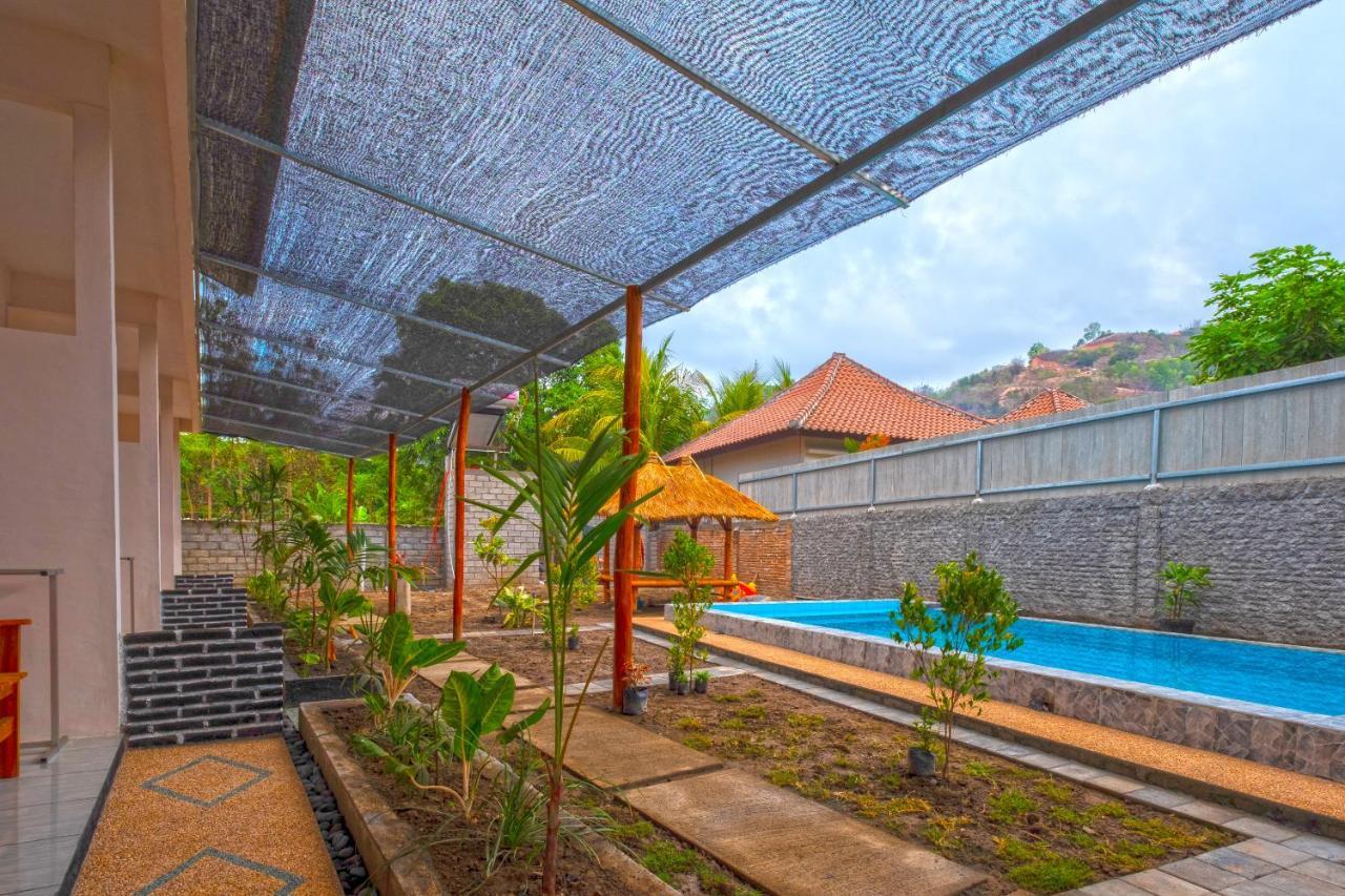 OYO 1536 Jeri Residence Kuta (Lombok) Exterior foto